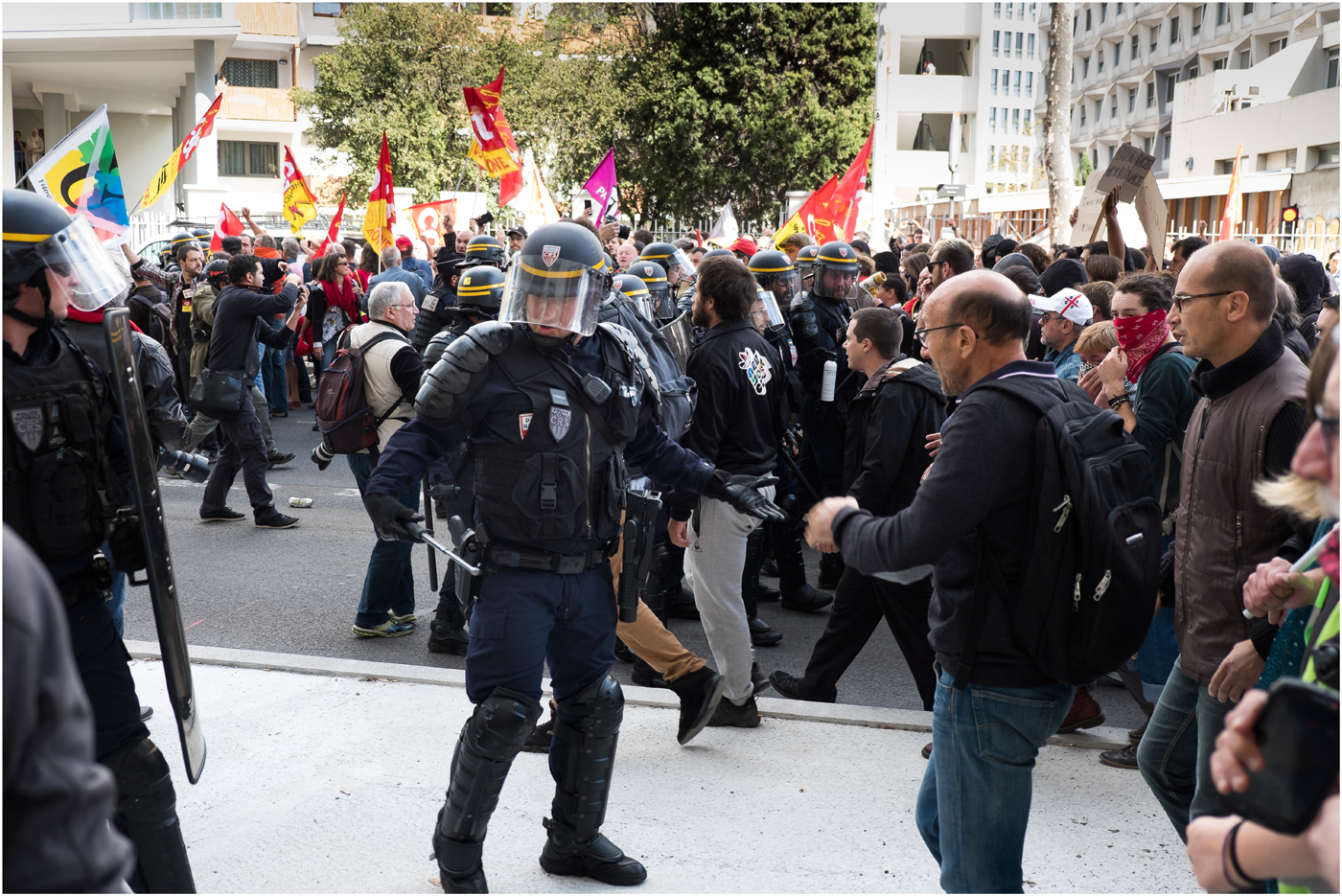 JLU XT2 Manif 2017septembre12 056